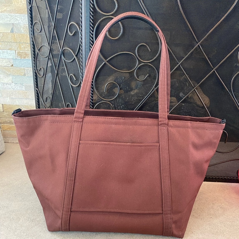 Colugo diaper tote